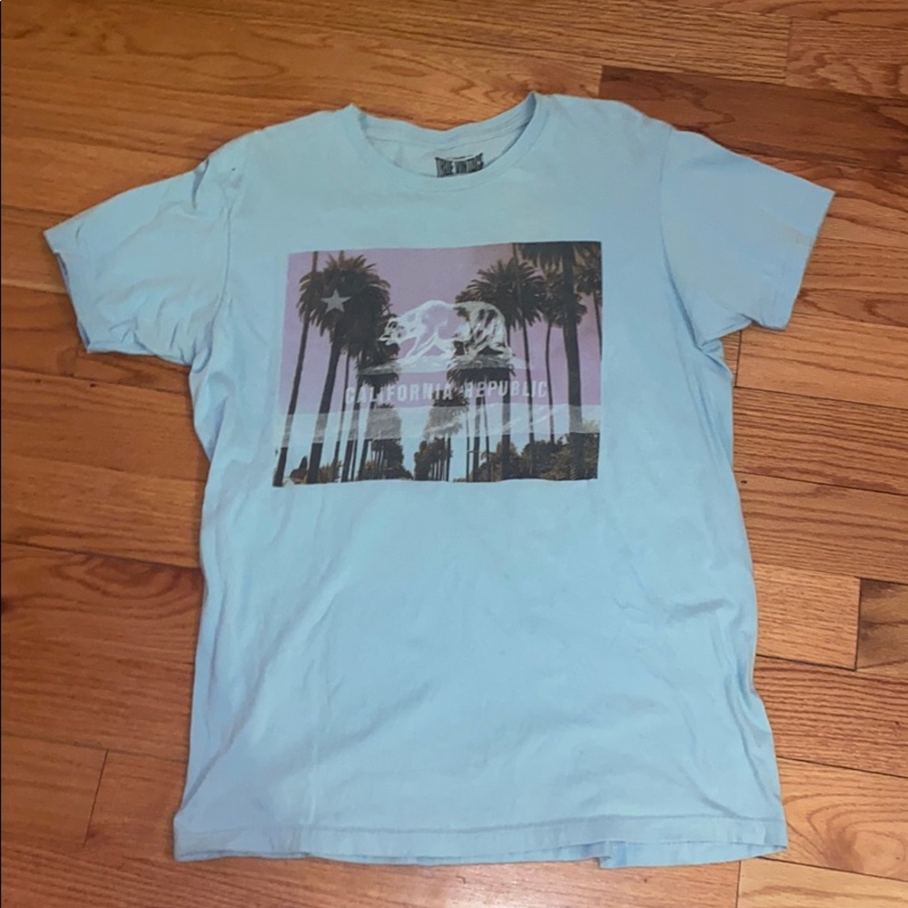 California Republic Crew Neck T-Shirt